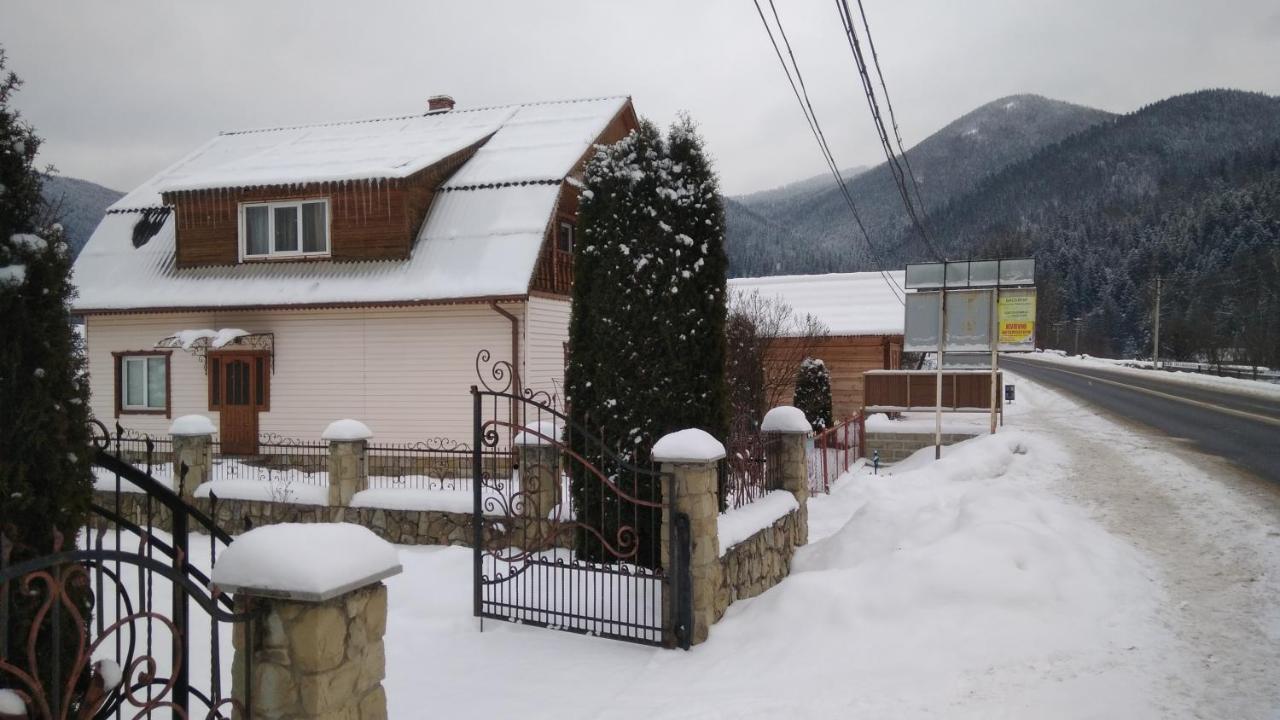 Homestay Opryshky Татаров Экстерьер фото