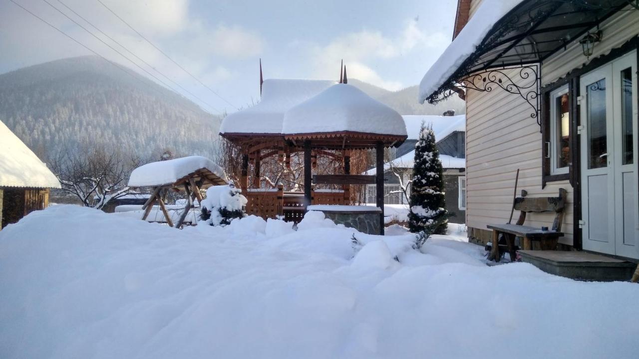 Homestay Opryshky Татаров Экстерьер фото
